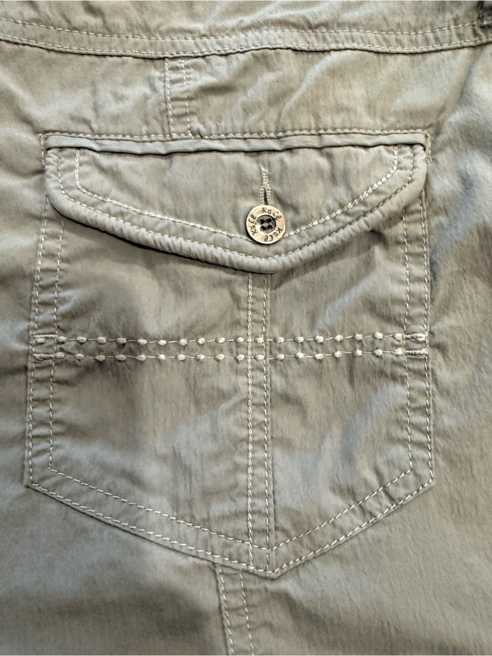 Kuhl Olive Green Women's 8 Hiking Shorts - Picture 8 of 15